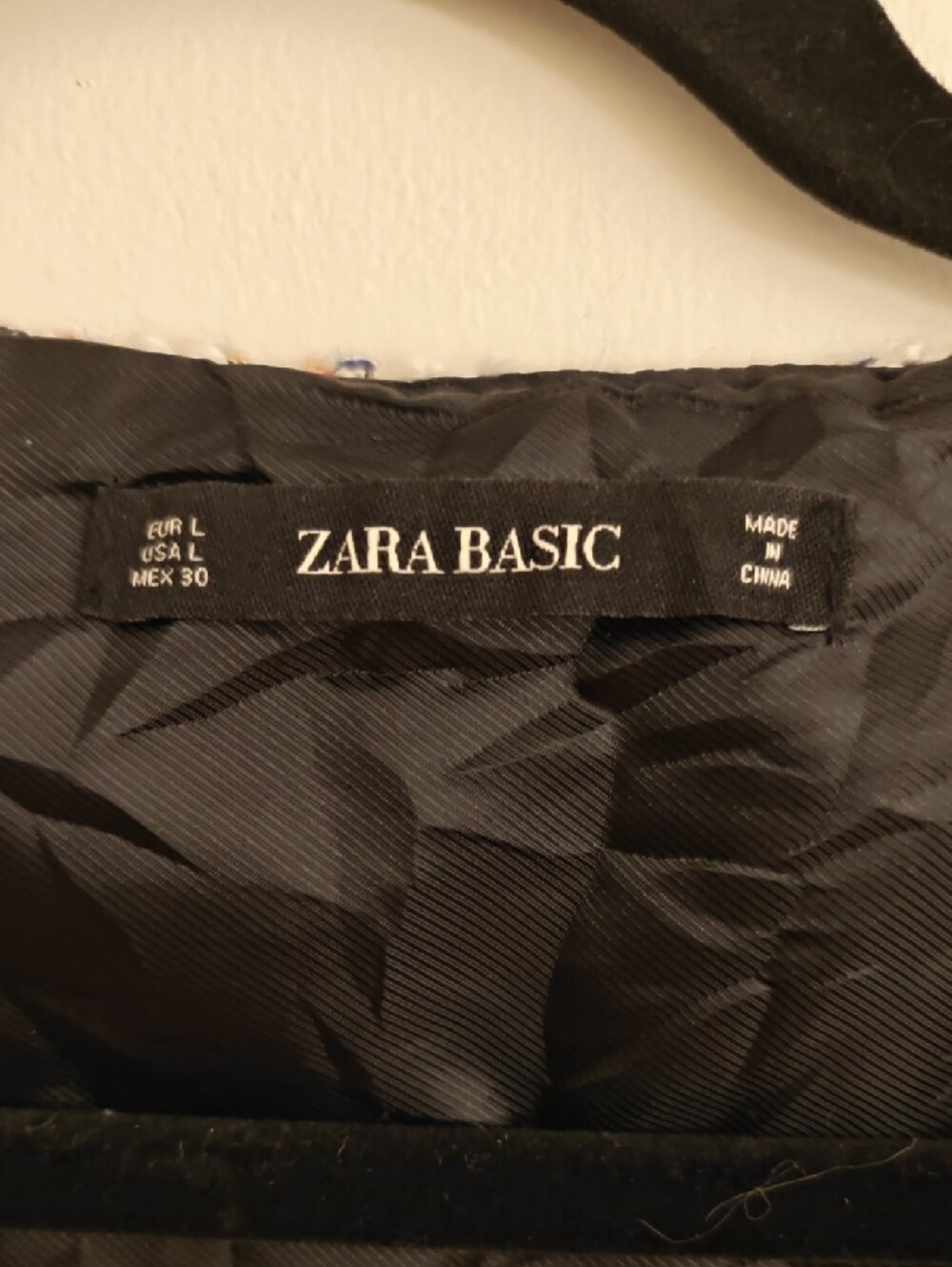 Zara Black Quilted Jacket Lining - Picture 2 of 5